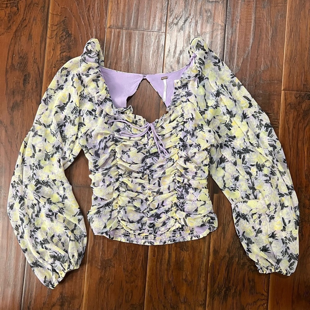 Free People Floral Purple Blouse – Size Small (S) - Picture 2 of 10